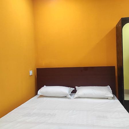 Hotel Sk Lodge Near Guwahati Airport Екстер'єр фото